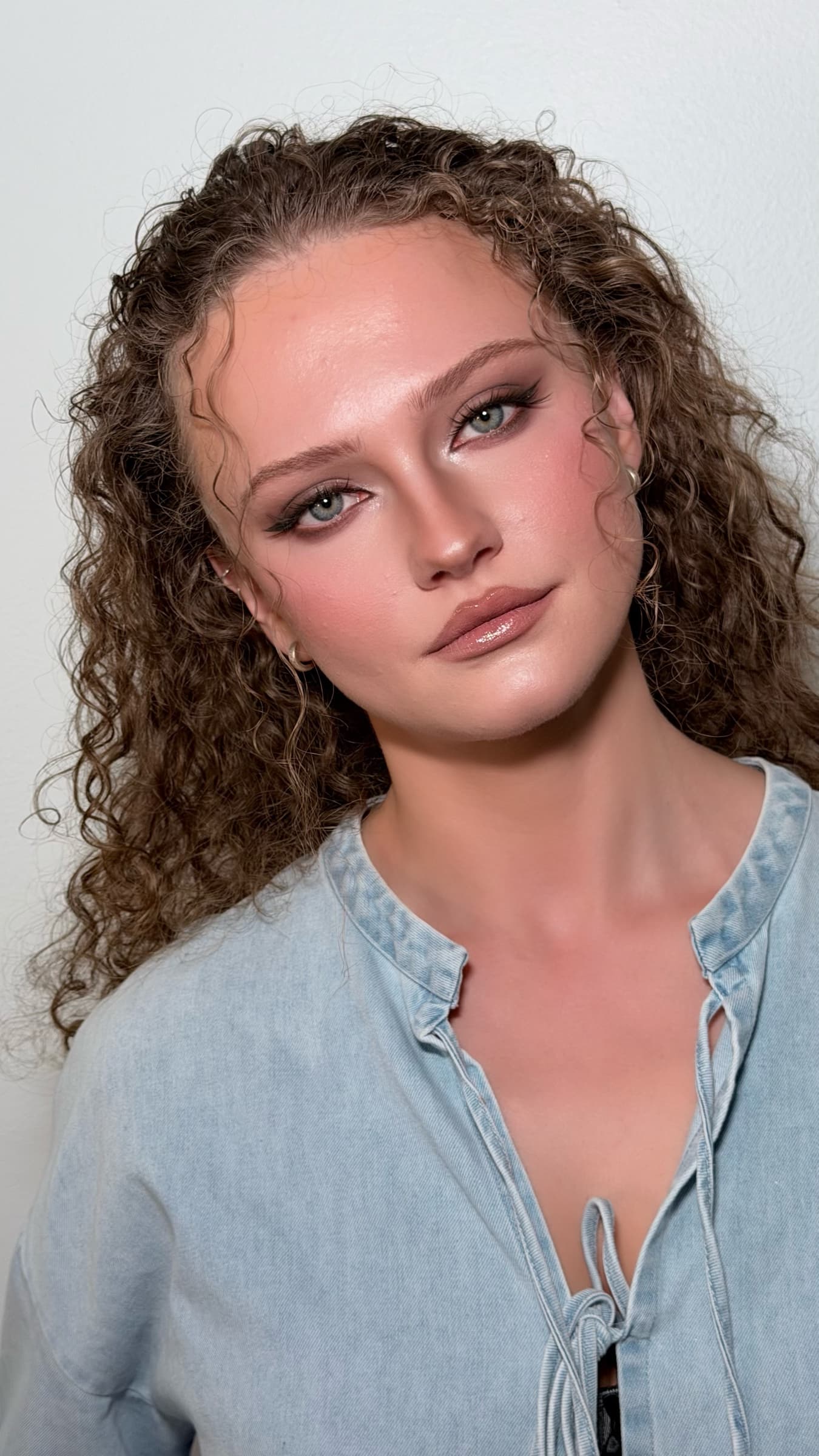 Romantic bridal beauty