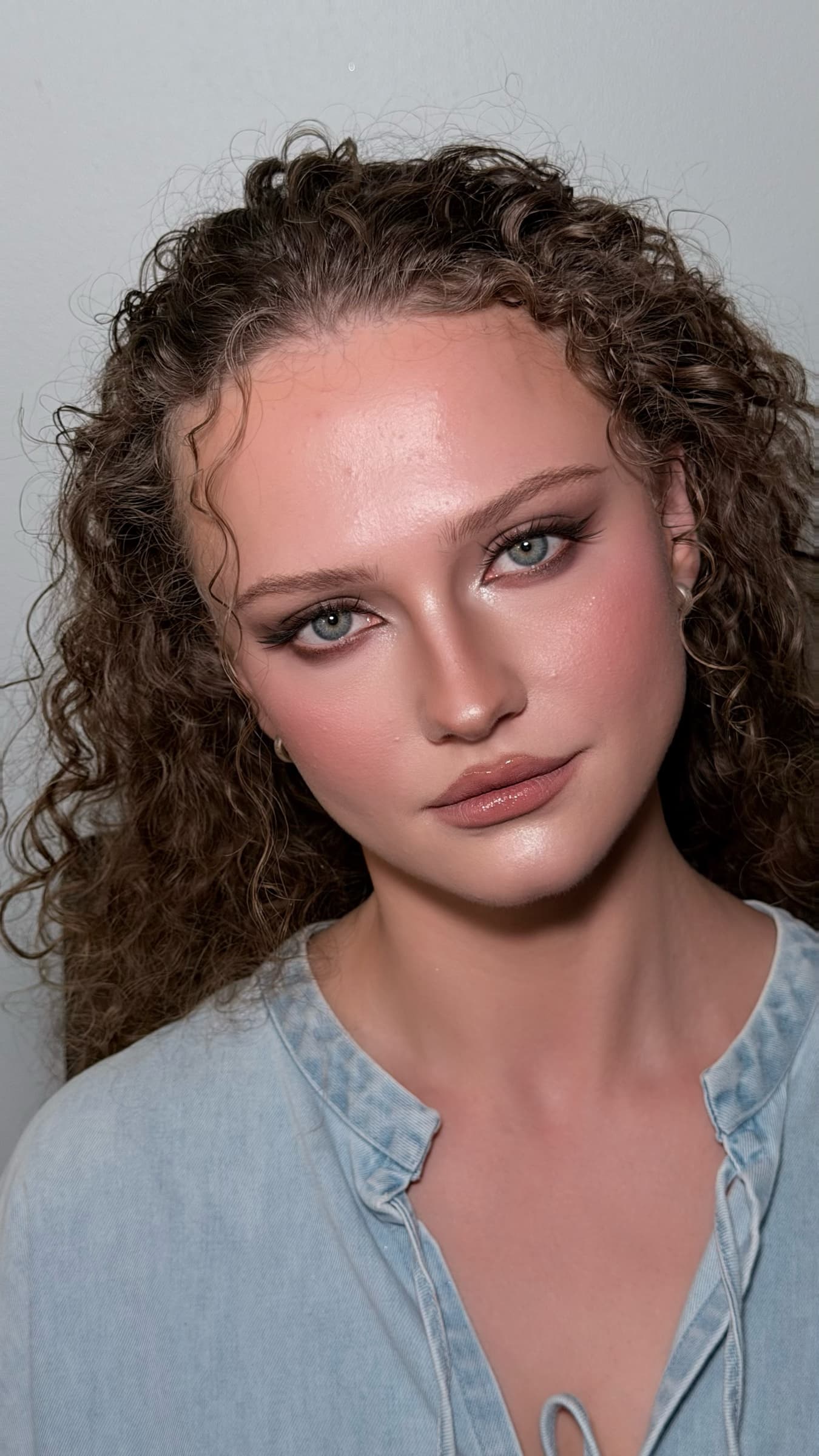 Modern bridal close-up